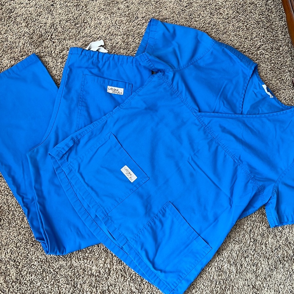 Urbane Scrubs